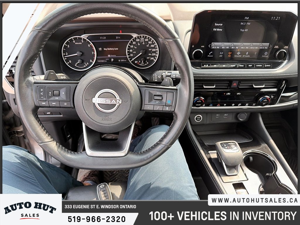 2023 Nissan Rogue SL in Windsor, Ontario - 14 - w1024h768px