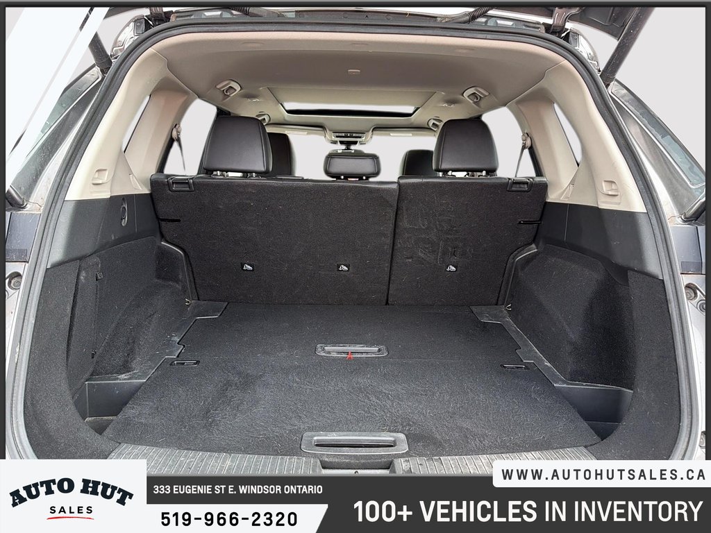 2023 Nissan Rogue SL in Windsor, Ontario - 6 - w1024h768px