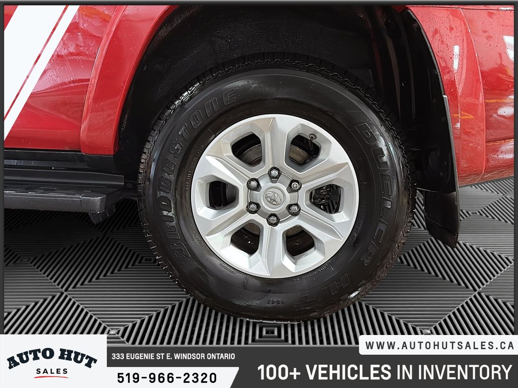 2014 Toyota 4Runner SR5 in Windsor, Ontario - 7 - w1024h768px