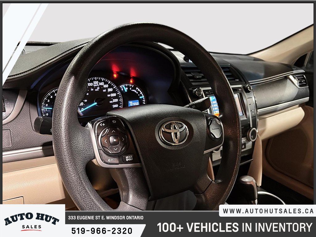 2012 Toyota Camry in Windsor, Ontario - 14 - w1024h768px