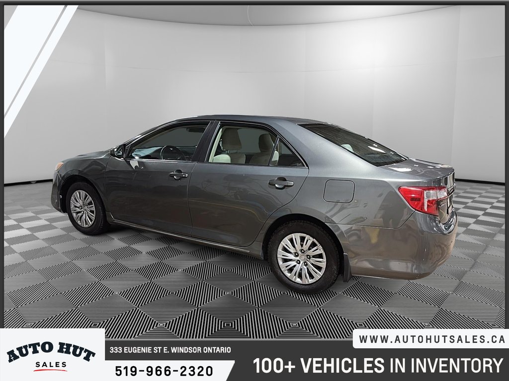 2012 Toyota Camry in Windsor, Ontario - 5 - w1024h768px
