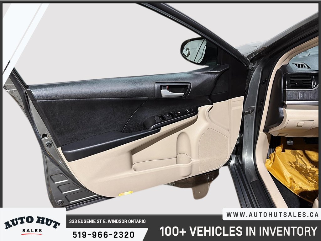2012 Toyota Camry in Windsor, Ontario - 11 - w1024h768px