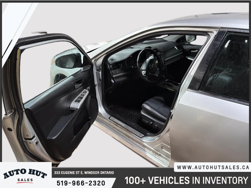 2012 Toyota Camry in Windsor, Ontario - 5 - w1024h768px