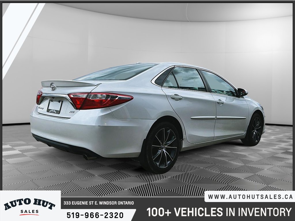 2015 Toyota Camry in Windsor, Ontario - 3 - w1024h768px