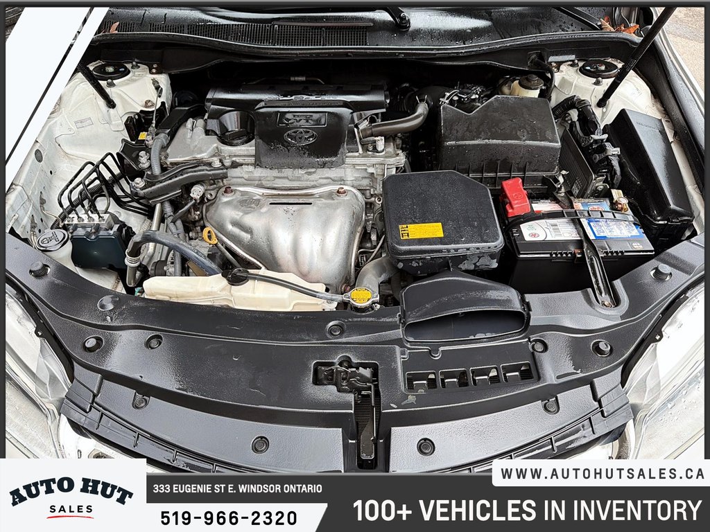 2015 Toyota Camry in Windsor, Ontario - 8 - w1024h768px