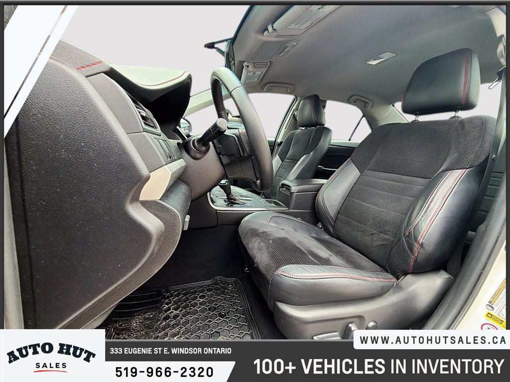 2015 Toyota Camry in Windsor, Ontario - 20 - w1024h768px