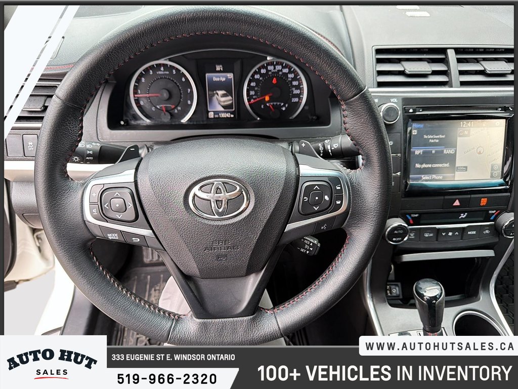 2015 Toyota Camry in Windsor, Ontario - 10 - w1024h768px