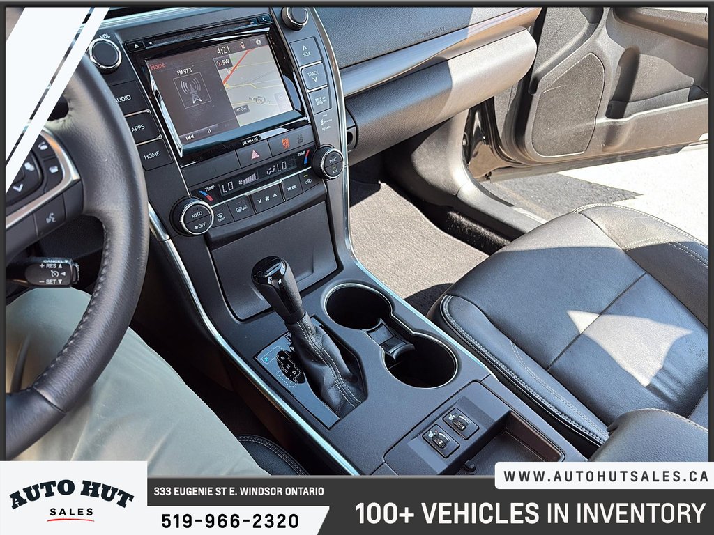 2016 Toyota Camry XLE in Windsor, Ontario - 15 - w1024h768px