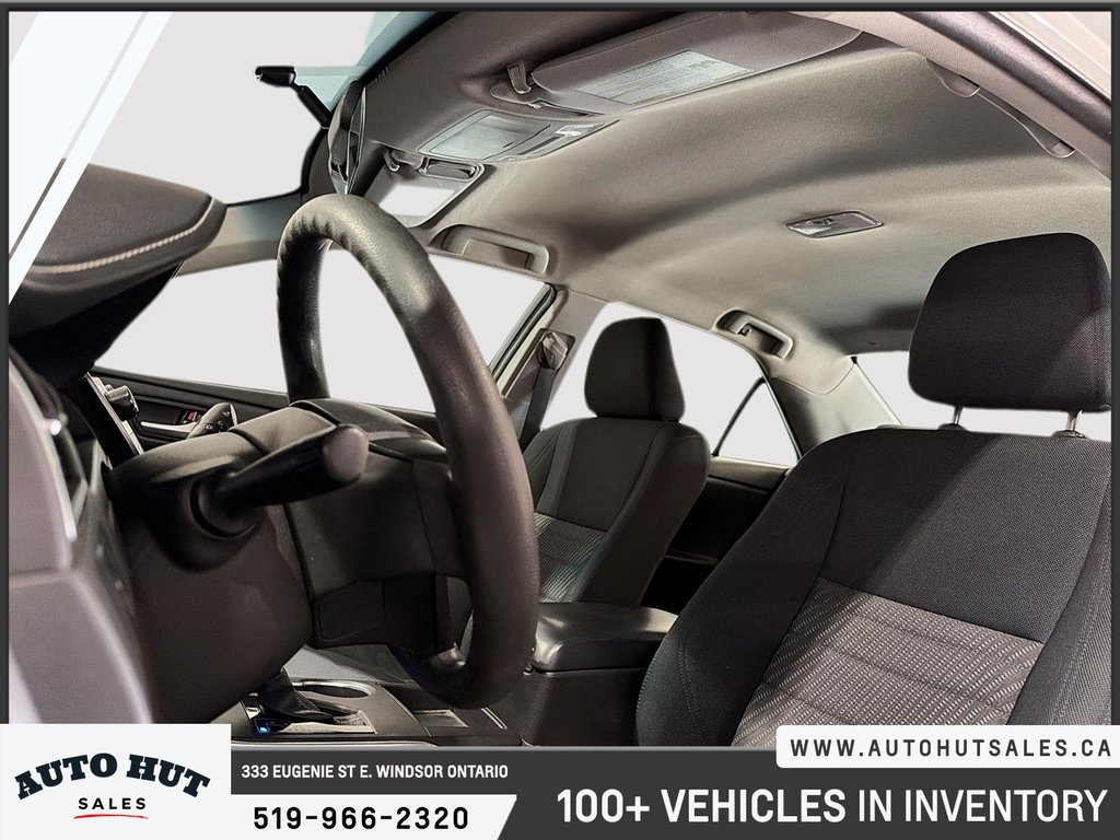 2016 Toyota Camry in Windsor, Ontario - 17 - w1024h768px