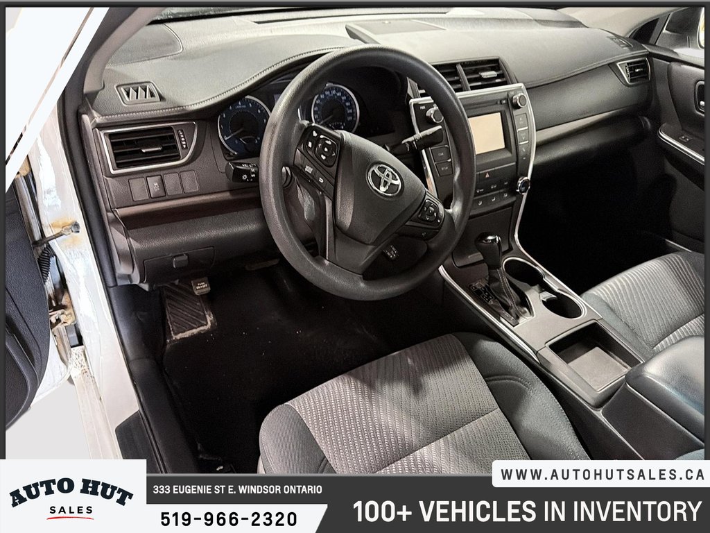2016 Toyota Camry in Windsor, Ontario - 10 - w1024h768px