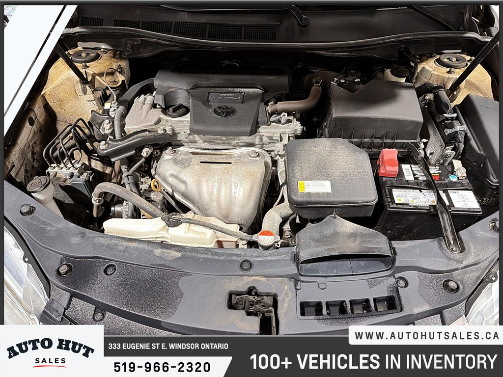 2016 Toyota Camry in Windsor, Ontario - 8 - w1024h768px