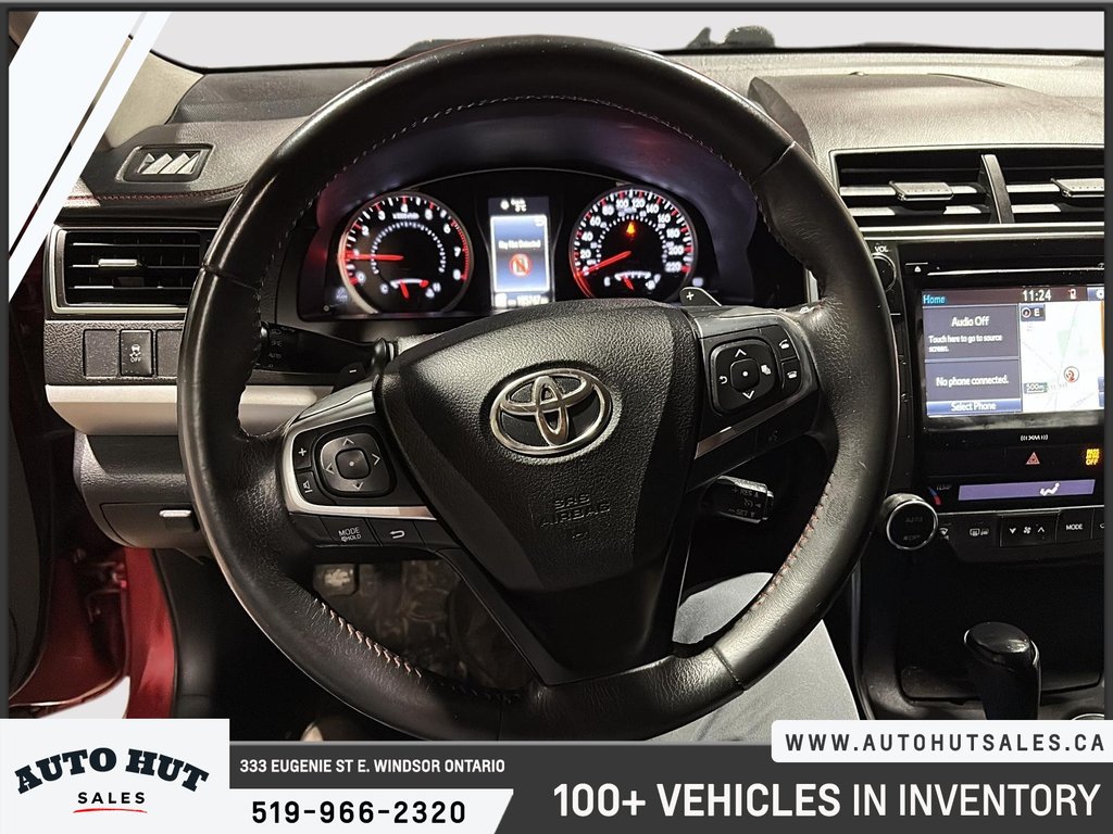 2017 Toyota Camry in Windsor, Ontario - 12 - w1024h768px
