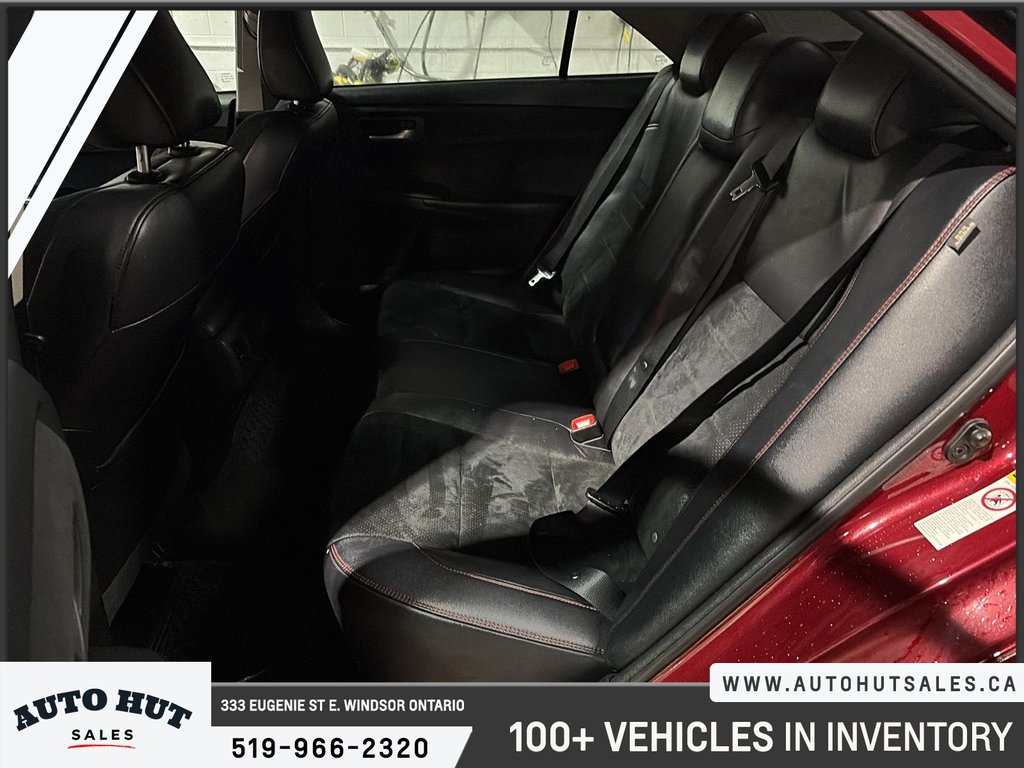 2017 Toyota Camry in Windsor, Ontario - 16 - w1024h768px