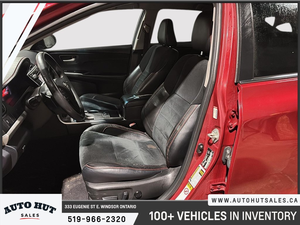 2017 Toyota Camry in Windsor, Ontario - 9 - w1024h768px