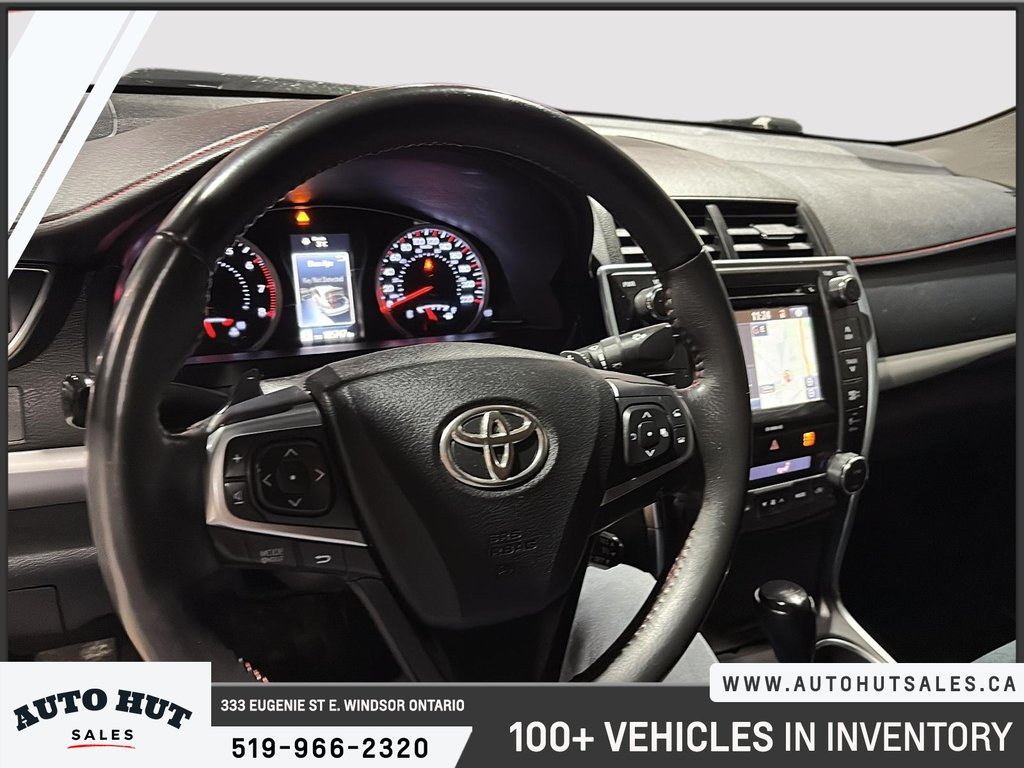 2017 Toyota Camry in Windsor, Ontario - 14 - w1024h768px