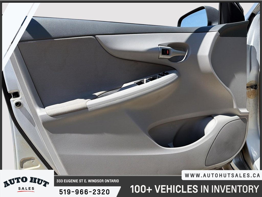 2010 Toyota Corolla LE in Windsor, Ontario - 11 - w1024h768px