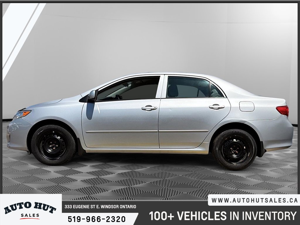 2010 Toyota Corolla LE in Windsor, Ontario - 4 - w1024h768px