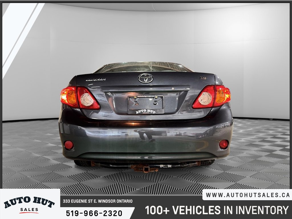 2010 Toyota Corolla CE in Windsor, Ontario - 3 - w1024h768px