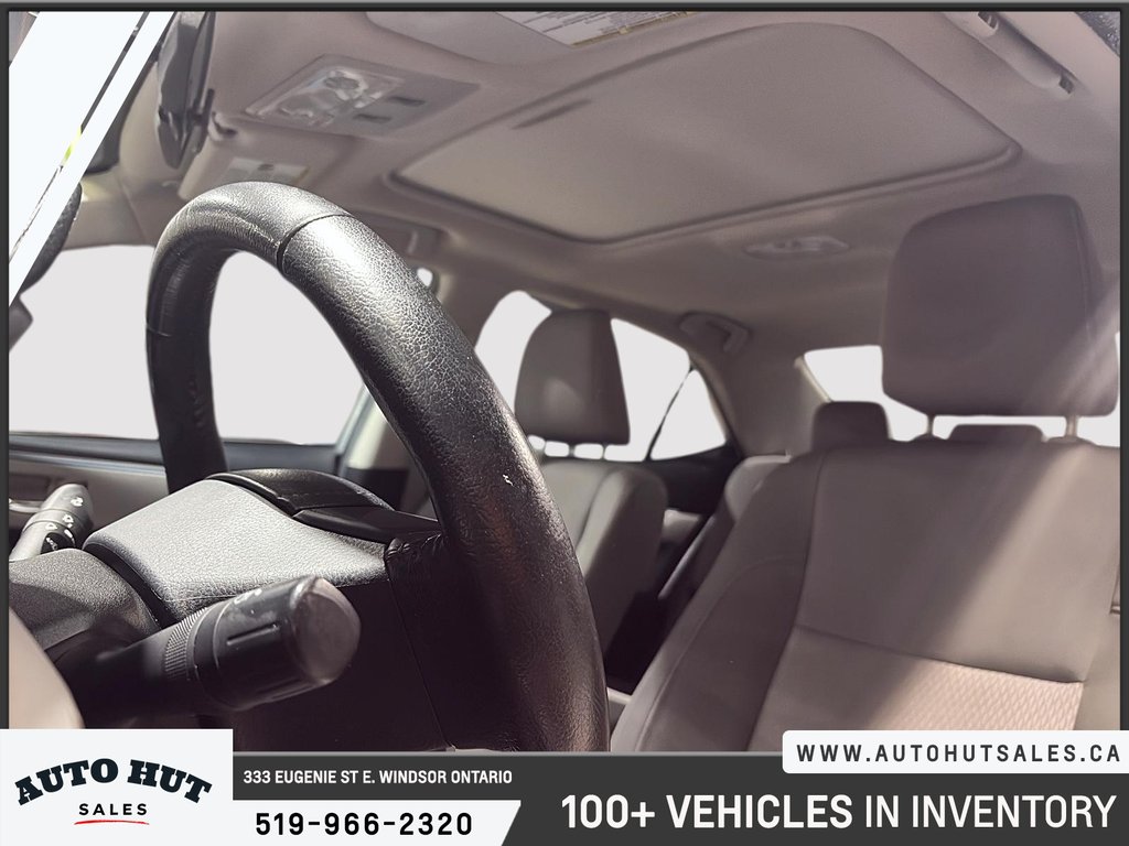 2014 Toyota Corolla LE in Windsor, Ontario - 17 - w1024h768px
