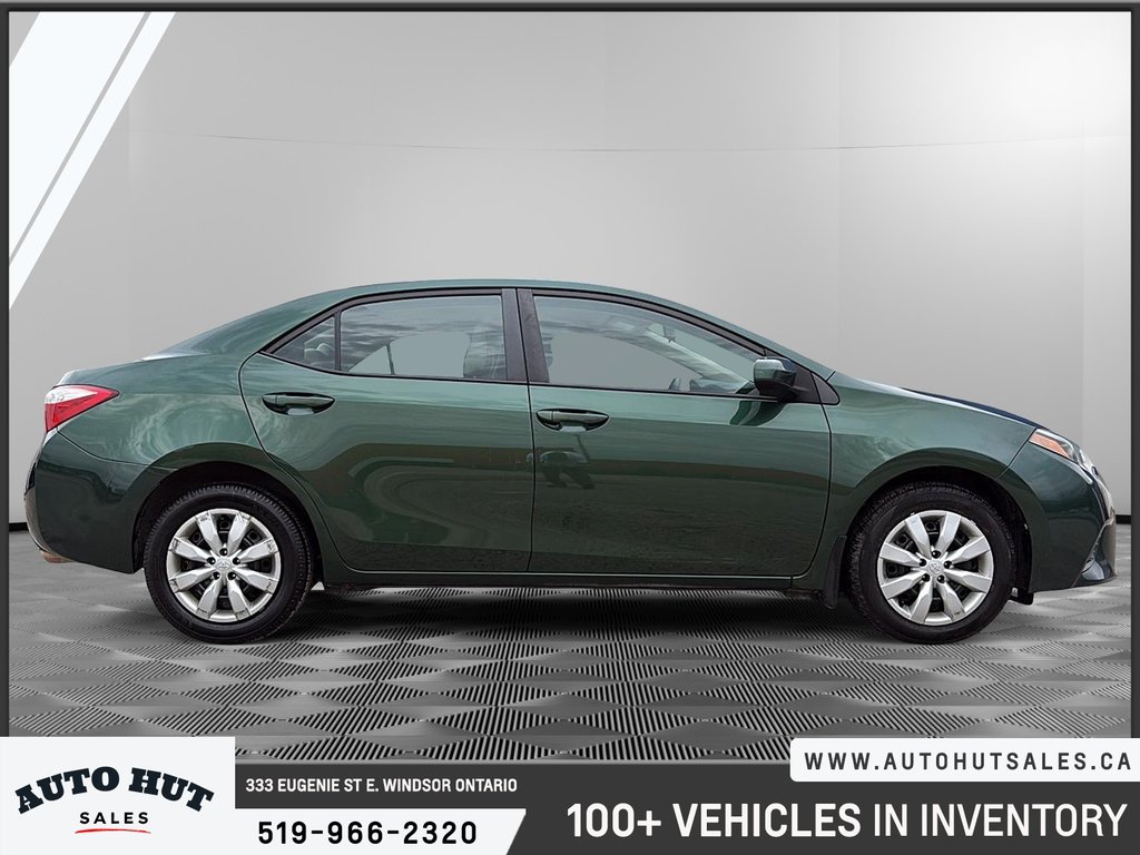 2016 Toyota Corolla LE in Windsor, Ontario - 5 - w1024h768px