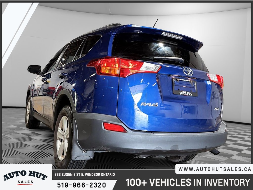 2014 Toyota RAV4 XLE in Windsor, Ontario - 4 - w1024h768px