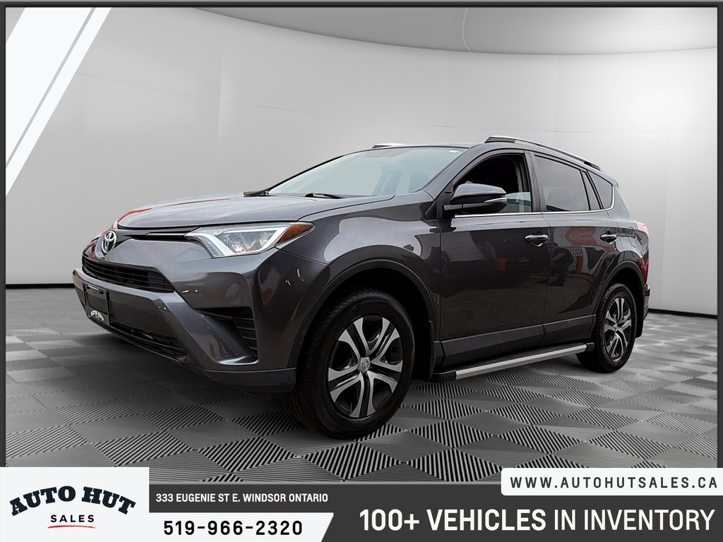 2016 Toyota RAV4 LE in Windsor, Ontario - 1 - w1024h768px