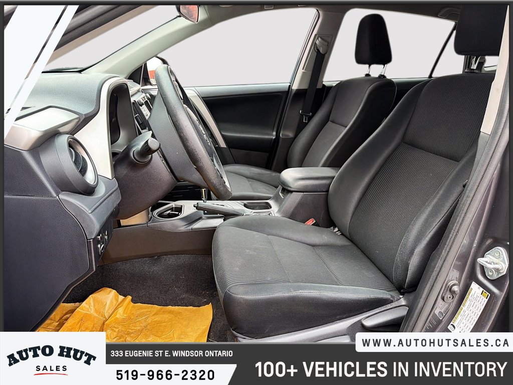 2016 Toyota RAV4 LE in Windsor, Ontario - 9 - w1024h768px