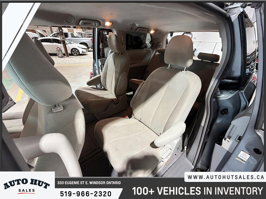 2012 Toyota Sienna CE in Windsor, Ontario - 16 - w1024h768px