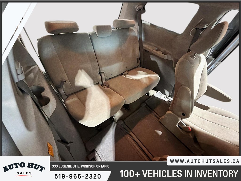 2012 Toyota Sienna CE in Windsor, Ontario - 20 - w1024h768px