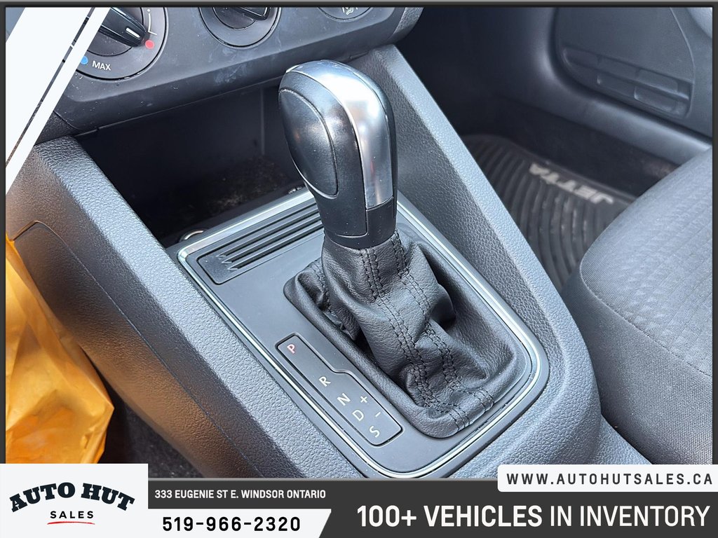 2015 Volkswagen Jetta Sedan in Windsor, Ontario - 15 - w1024h768px