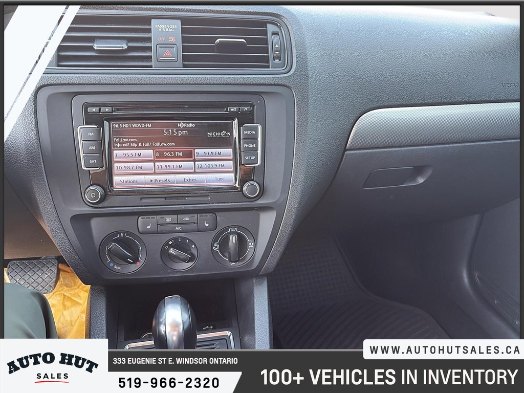 2015 Volkswagen Jetta Sedan in Windsor, Ontario - 14 - w1024h768px