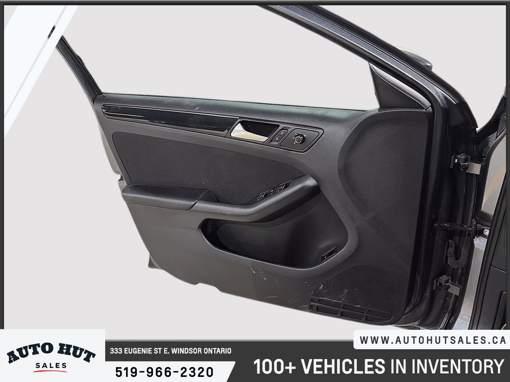 2016 Volkswagen Jetta Sedan Comfortline in Windsor, Ontario - 11 - w1024h768px