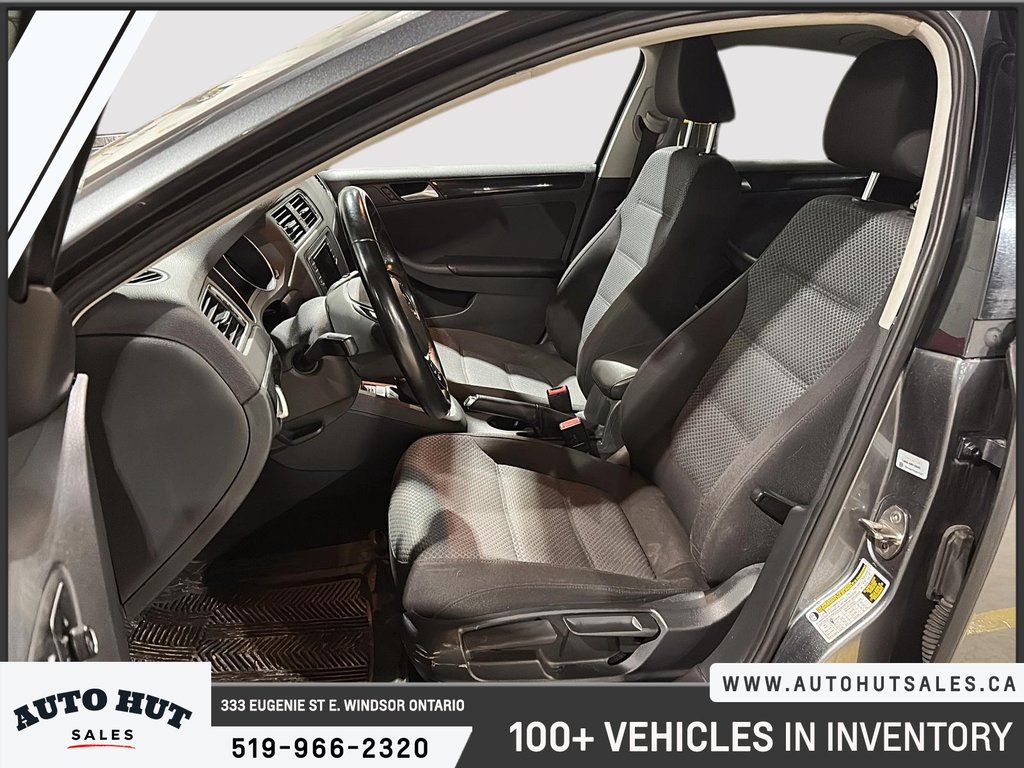 2016 Volkswagen Jetta Sedan Comfortline in Windsor, Ontario - 9 - w1024h768px