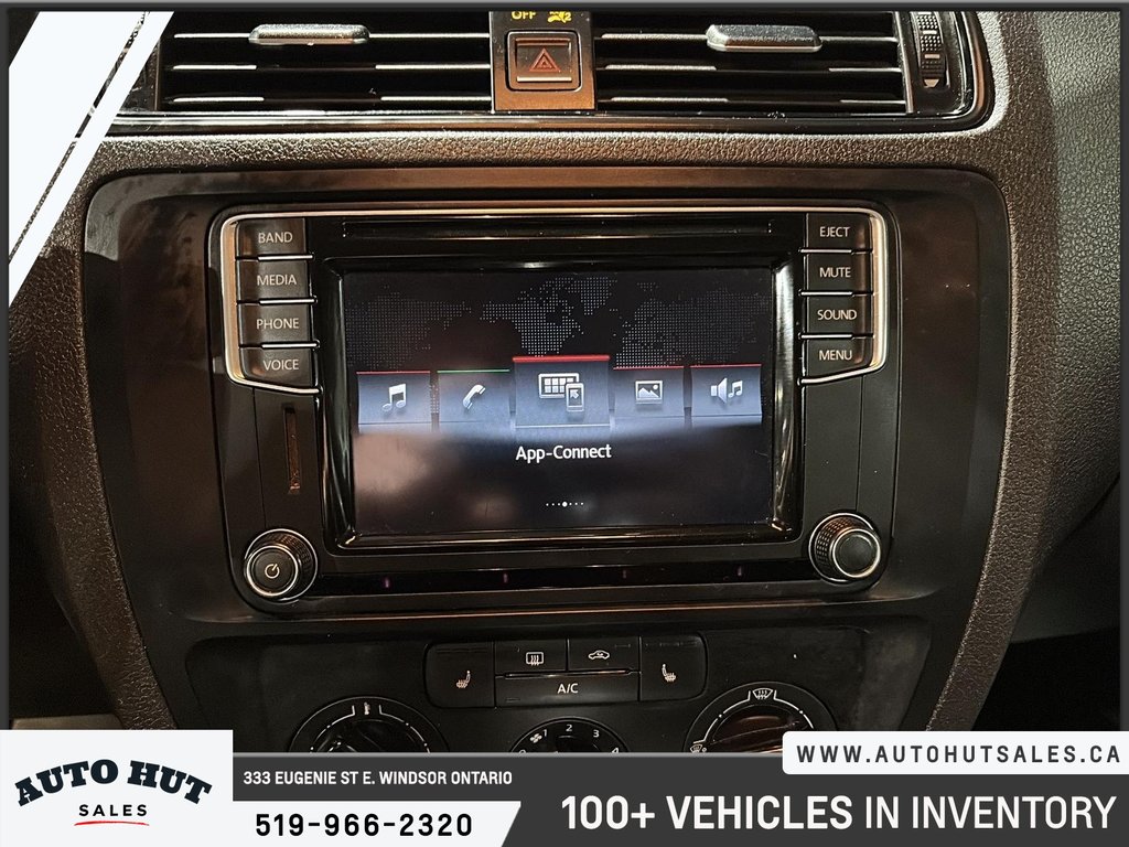 2016 Volkswagen Jetta Sedan in Windsor, Ontario - 19 - w1024h768px