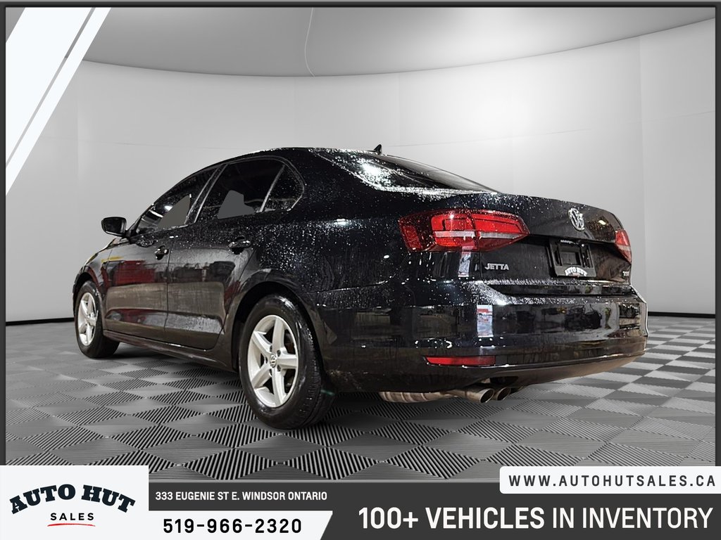 2017 Volkswagen Jetta Sedan Trendline+ in Windsor, Ontario - 4 - w1024h768px