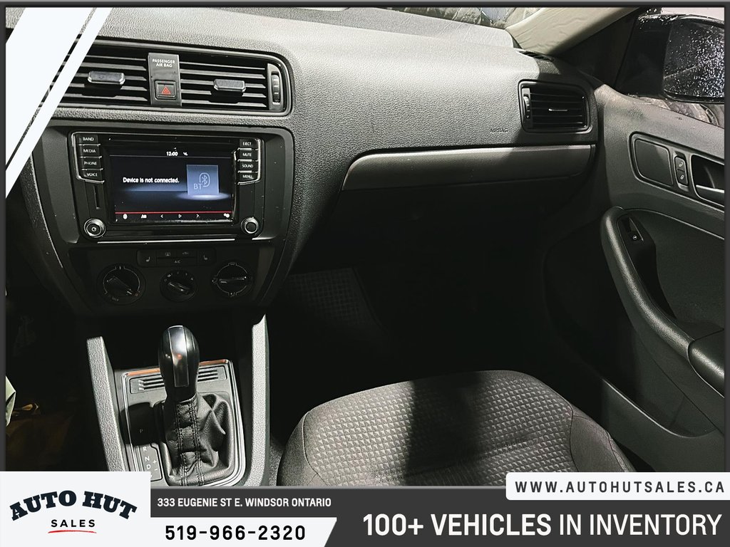 2017 Volkswagen Jetta Sedan Trendline+ in Windsor, Ontario - 16 - w1024h768px