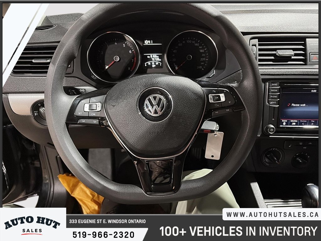 2017 Volkswagen Jetta Sedan Trendline+ in Windsor, Ontario - 12 - w1024h768px