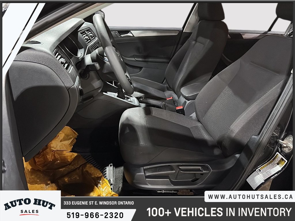 2017 Volkswagen Jetta Sedan Trendline+ in Windsor, Ontario - 9 - w1024h768px