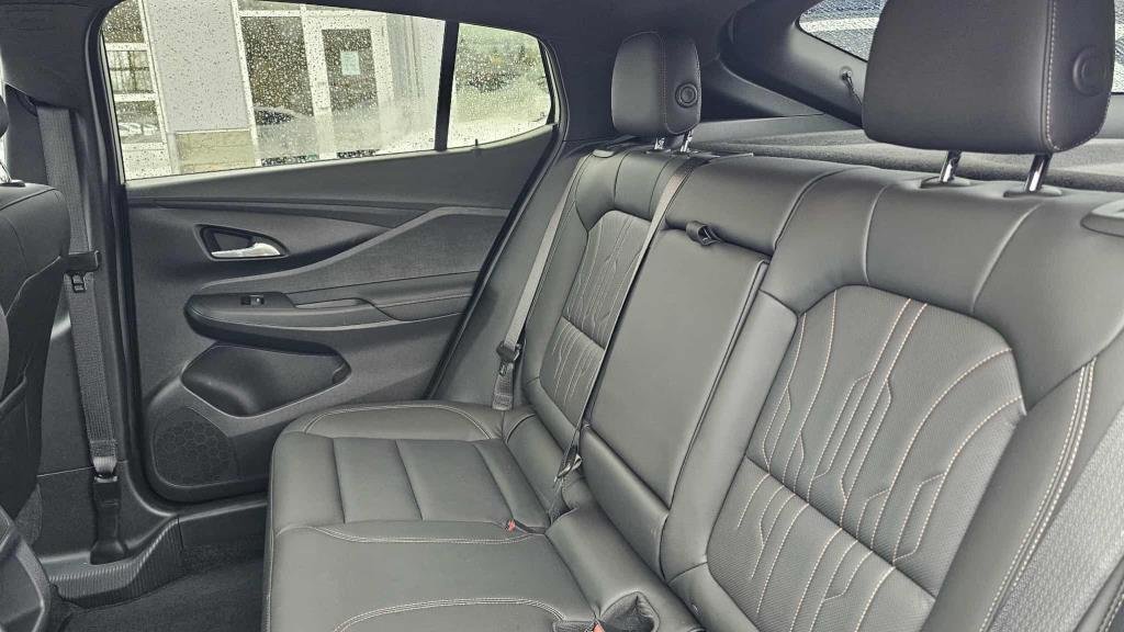 Buick ENVISTA  2024 à Mont-Laurier, Québec - 18 - w1024h768px