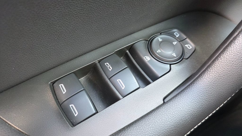 2023 Chevrolet Blazer in Mont-Laurier, Quebec - 19 - w1024h768px