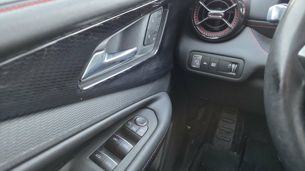 Chevrolet Blazer EV  2024 à Mont-Laurier, Québec - 27 - w1024h768px