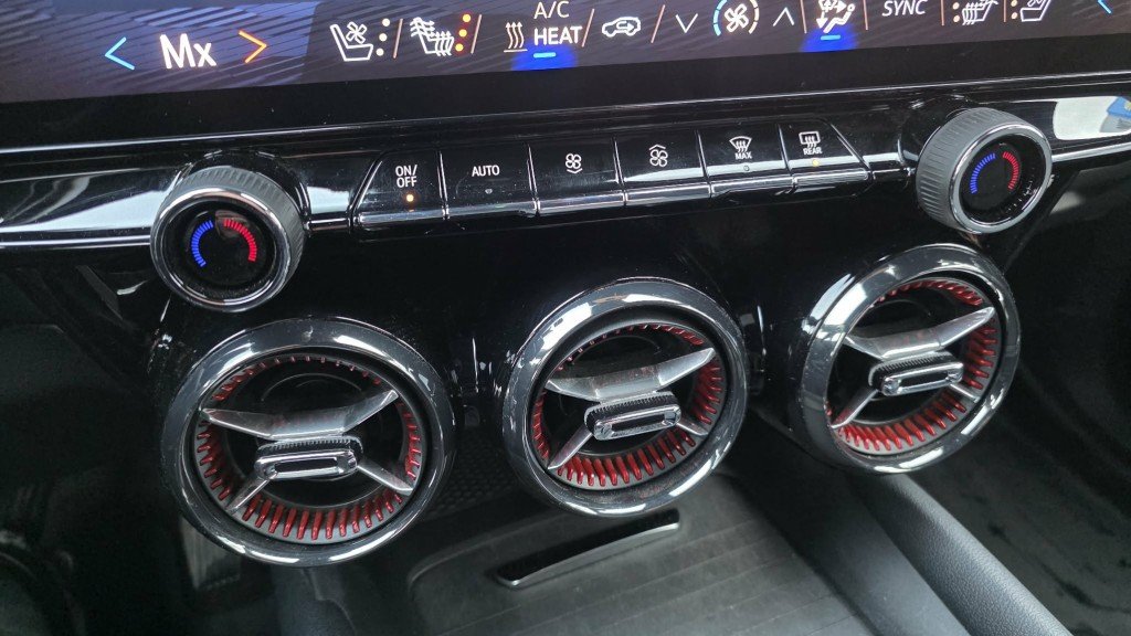 Chevrolet Blazer EV  2024 à Mont-Laurier, Québec - 34 - w1024h768px