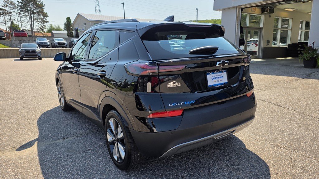 2022 Chevrolet BOLT EUV in Mont-Laurier, Quebec - 10 - w1024h768px