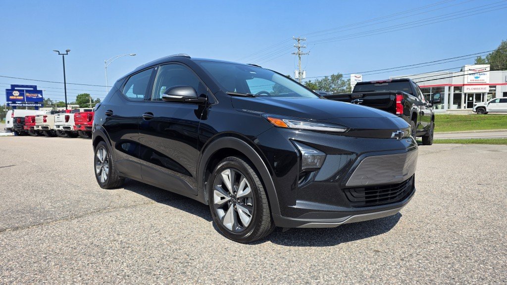 2022 Chevrolet BOLT EUV in Mont-Laurier, Quebec - 3 - w1024h768px