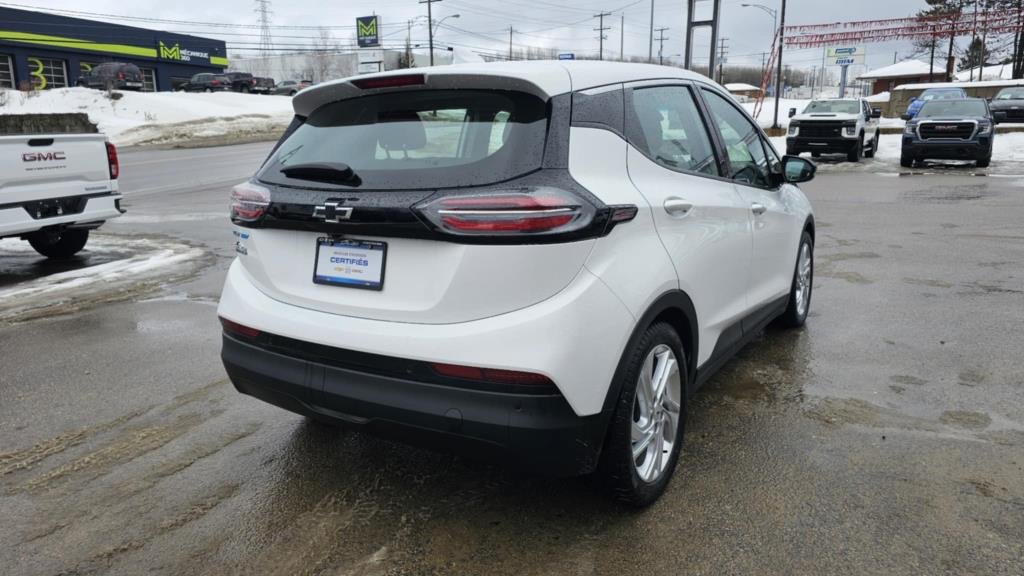 2022 Chevrolet Bolt EV in Mont-Laurier, Quebec - 6 - w1024h768px