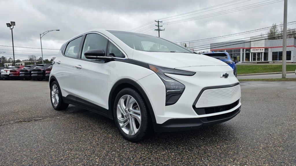 Chevrolet Bolt EV  2022 à Mont-Laurier, Québec - 3 - w1024h768px