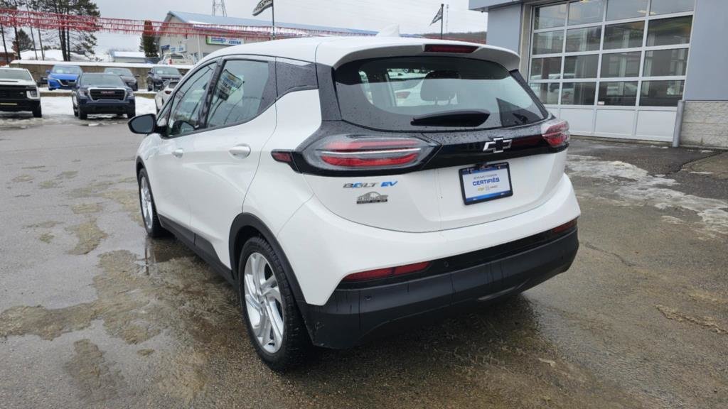 2022 Chevrolet Bolt EV in Mont-Laurier, Quebec - 12 - w1024h768px