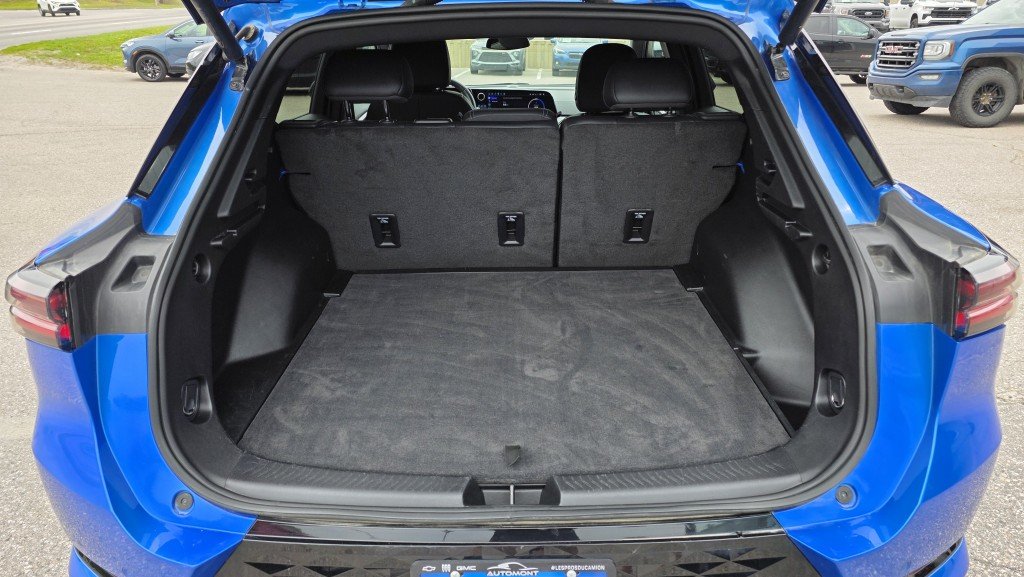 2025 Chevrolet Equinox EV in Mont-Laurier, Quebec - 12 - w1024h768px