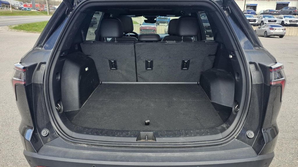 Chevrolet Equinox  2025 à Mont-Laurier, Québec - 12 - w1024h768px
