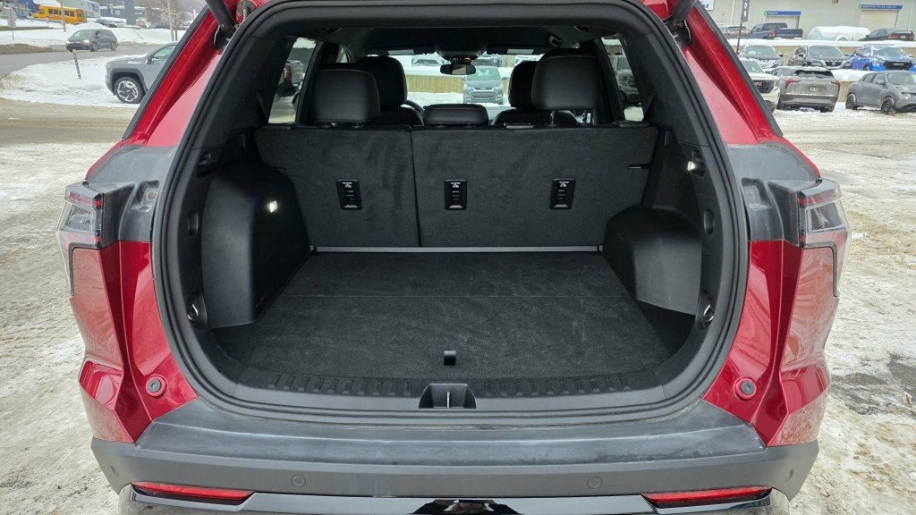 2025 Chevrolet Equinox in Mont-Laurier, Quebec - 12 - w1024h768px